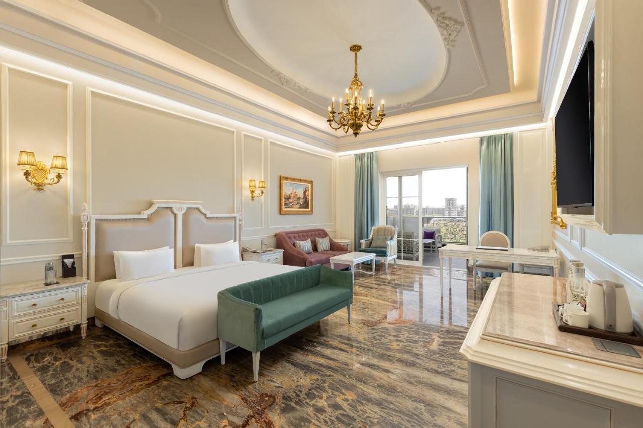 Hotel Hillock Ахмедабад Экстерьер фото